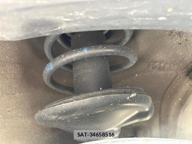Suzuki EVERY WAGON 2015-12 8283218-19