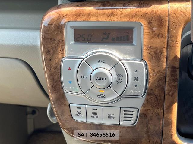 Suzuki EVERY WAGON 2015-12 8283218-2