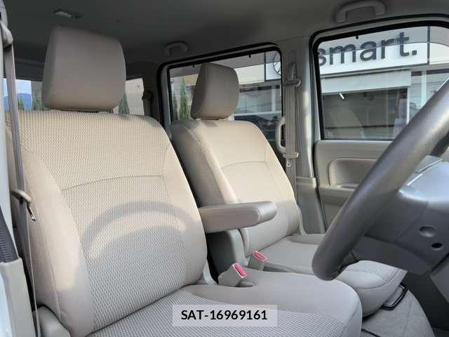 Suzuki EVERY WAGON 2019-09 8283684-11