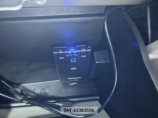 Suzuki EVERY WAGON 2022-09 8284773-17