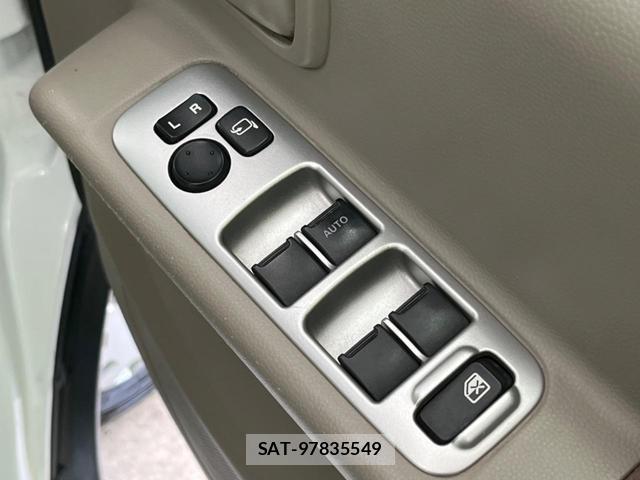 Suzuki EVERY 2012-07 8277527-5