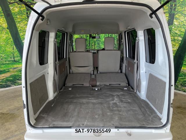 Suzuki EVERY 2012-07 8277527-9