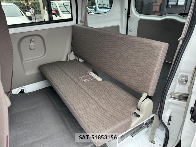 Suzuki EVERY 2022-06 8277720-17