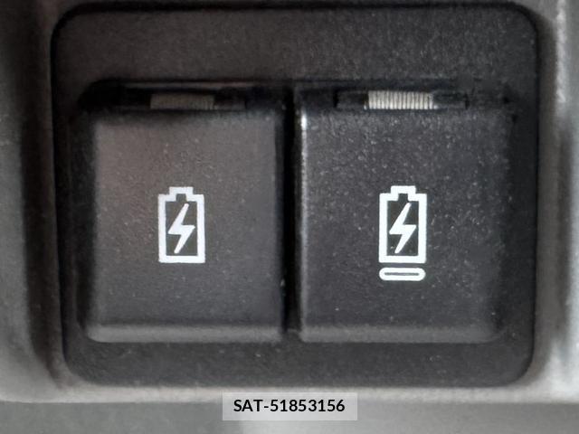 Suzuki EVERY 2022-06 8277720-5