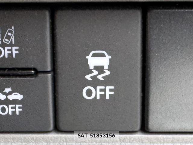 Suzuki EVERY 2022-06 8277720-6