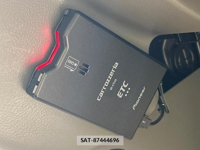 Suzuki EVERY 2024-09 8278153-5
