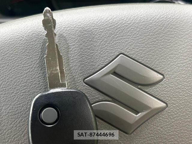 Suzuki EVERY 2024-09 8278153-7