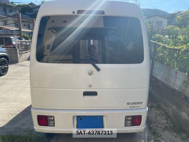 Suzuki EVERY 2014-11 8279637-13