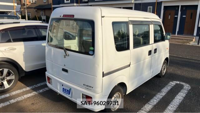 Suzuki EVERY 2015-03 8280659-13