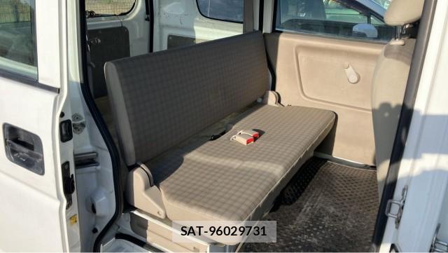 Suzuki EVERY 2015-03 8280659-6