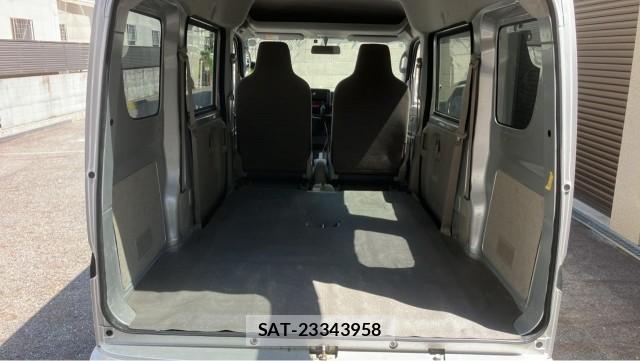 Suzuki EVERY 2018-06 8280709-17