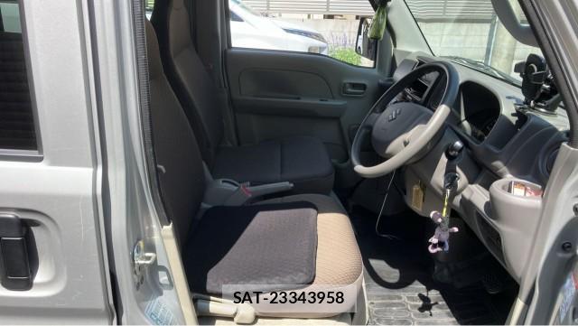 Suzuki EVERY 2018-06 8280709-5