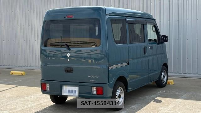 Suzuki EVERY 2025-03 8282434-12