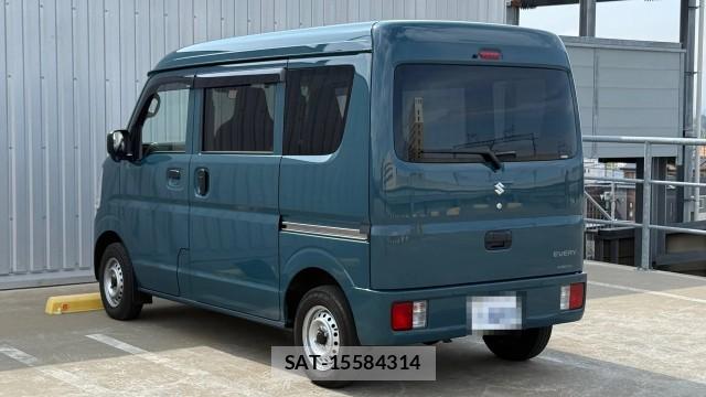 Suzuki EVERY 2025-03 8282434-13