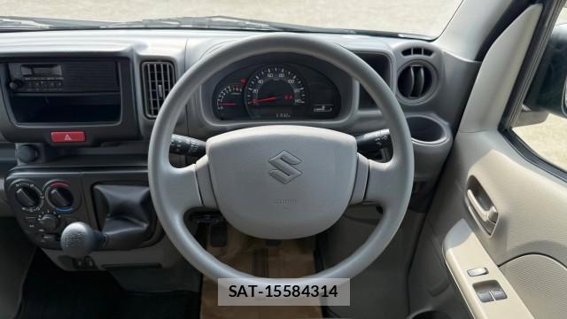 Suzuki EVERY 2025-03 8282434-16