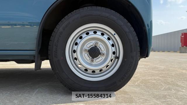 Suzuki EVERY 2025-03 8282434-8