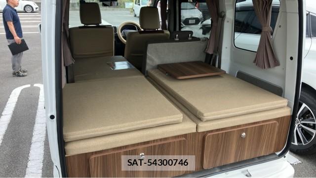 Suzuki EVERY 2022-06 8282462-17