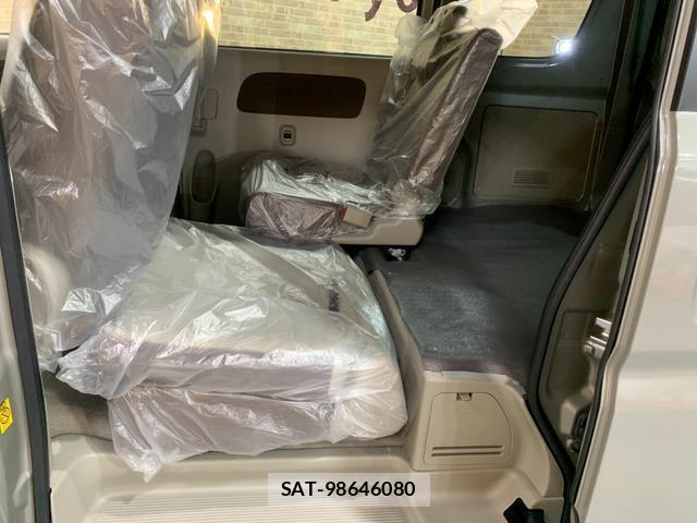 Suzuki EVERY 2025-08 8282752-11
