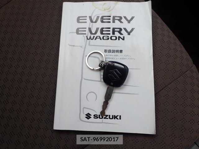 Suzuki EVERY 2013-09 8283106-13