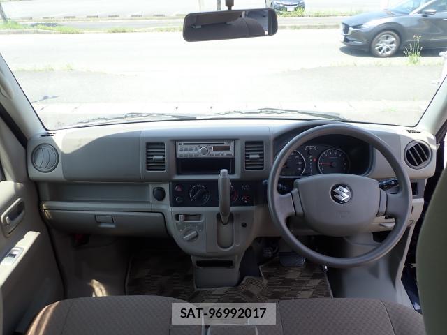 Suzuki EVERY 2013-09 8283106-2