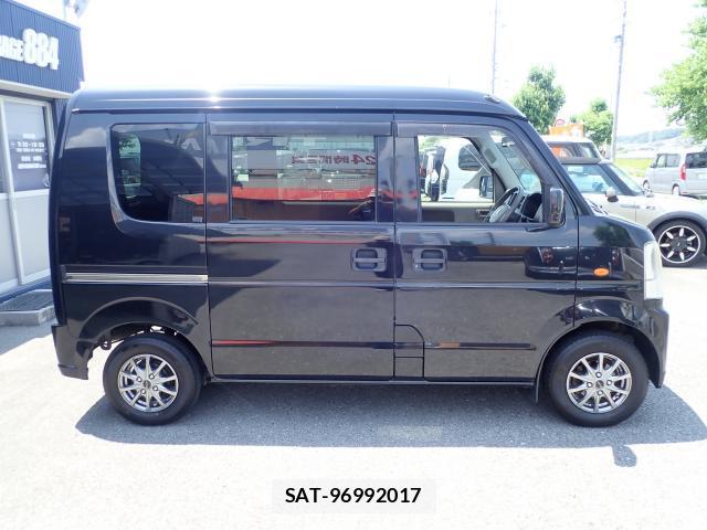 Suzuki EVERY 2013-09 8283106-3