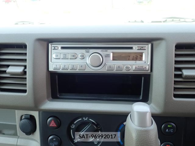Suzuki EVERY 2013-09 8283106-4