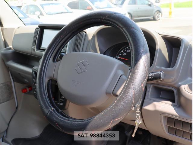 Suzuki EVERY 2018-11 8283417-19