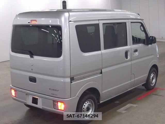 Suzuki EVERY 2023-09 8283859-2
