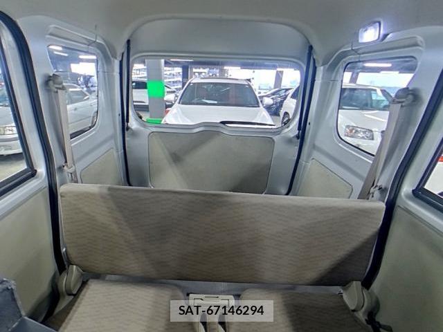 Suzuki EVERY 2023-09 8283859-6