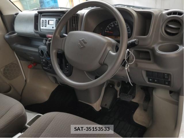 Suzuki EVERY 2018-05 8284771-2