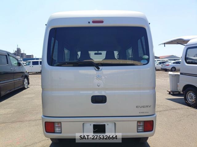 Suzuki EVERY 2016-07 8285709-3