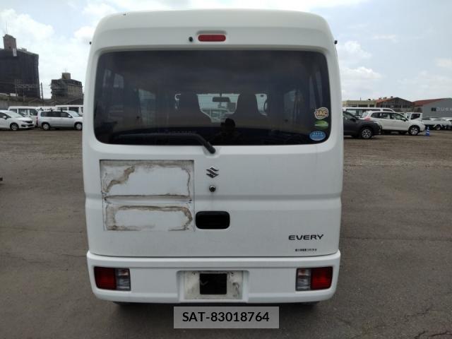 Suzuki EVERY 2015-07 8285720-3