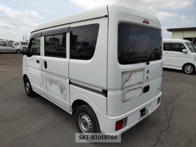 Suzuki EVERY 2015-07 8285720-4