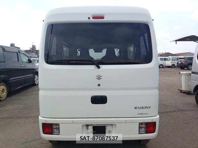Suzuki EVERY 2021-07 8285721-3