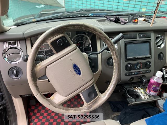 Ford EXPEDITION 2010-09 8279132-11