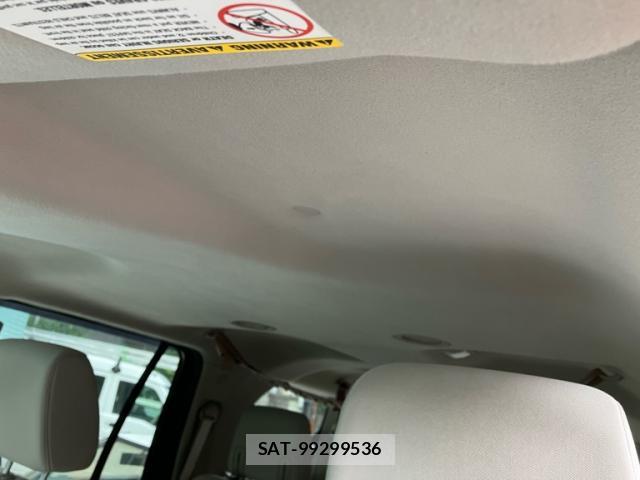 Ford EXPEDITION 2010-09 8279132-15