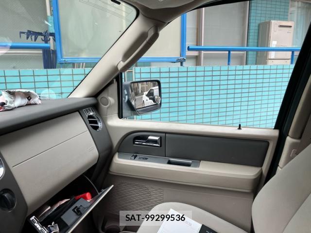 Ford EXPEDITION 2010-09 8279132-16
