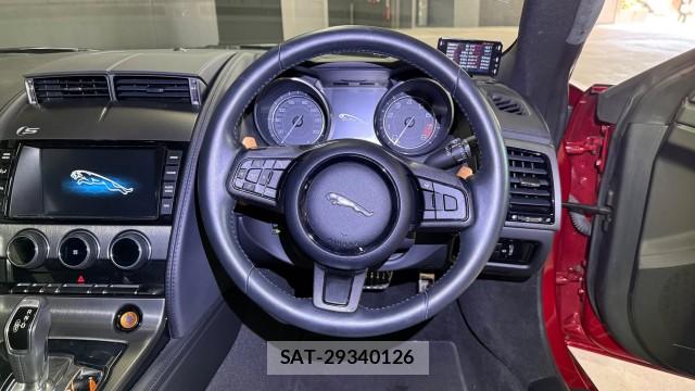 Jaguar F-TYPE 2014-06 8281001-16