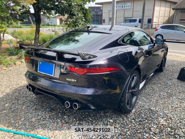 Jaguar F-TYPE 2016-04 8284817-12