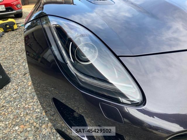 Jaguar F-TYPE 2016-04 8284817-13