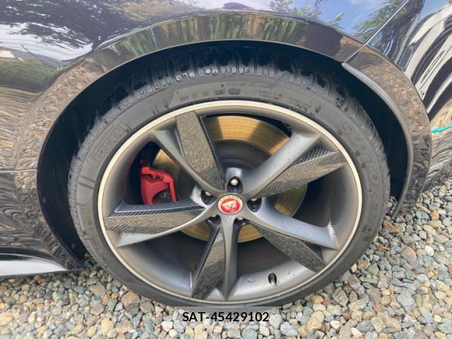 Jaguar F-TYPE 2016-04 8284817-7