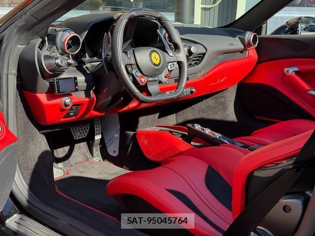 Ferrari F8 Spider 2022-03 8277809-1