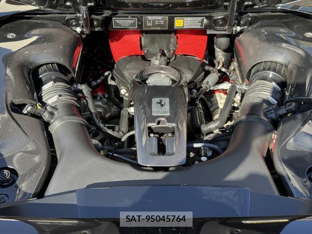 Ferrari F8 Spider 2022-03 8277809-11