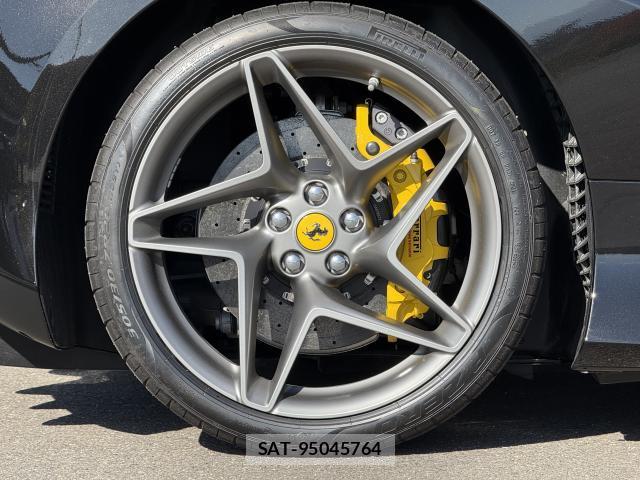 Ferrari F8 Spider 2022-03 8277809-14