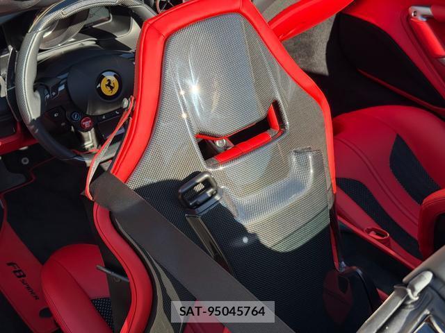 Ferrari F8 Spider 2022-03 8277809-5
