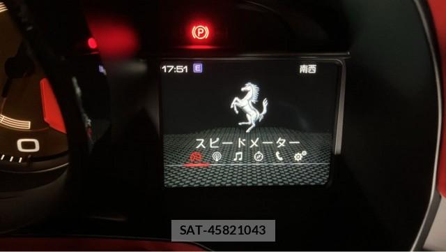 Ferrari F8 Spider 2021-07 8280782-4