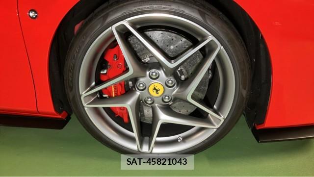 Ferrari F8 Spider 2021-07 8280782-8
