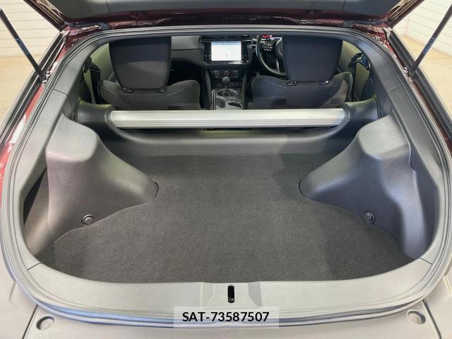 Nissan FAIRLADY Z 2024-03 8276683-9