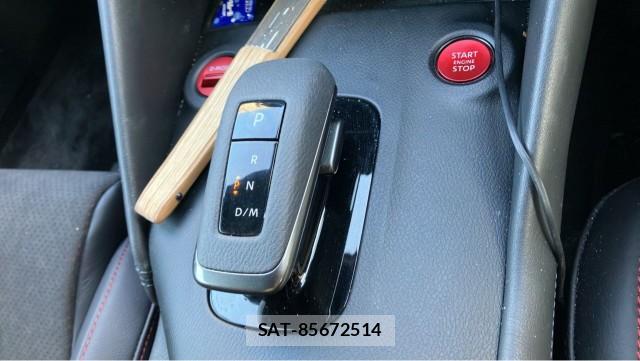 Nissan FAIRLADY Z 2025-03 8280775-13