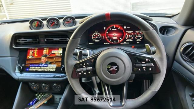 Nissan FAIRLADY Z 2025-03 8280775-15